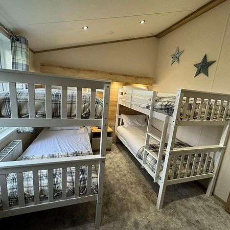 Golden Anchor - The Oakland Lodge - Coastal Caravan Breaks Chapel Saint Leonards Buitenkant foto