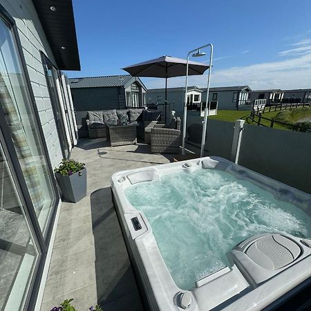 Golden Anchor - The Oakland Lodge - Coastal Caravan Breaks Chapel Saint Leonards Buitenkant foto
